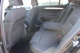 Škoda Superb 2.0 TDI Ambition DSG 