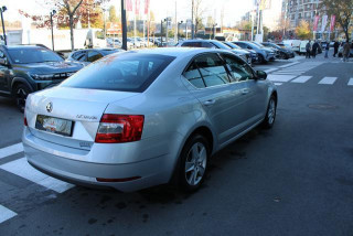 Škoda Octavia 2.0 TDI STYLE DSG 