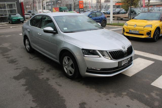 Škoda Octavia 2.0 TDI STYLE DSG 