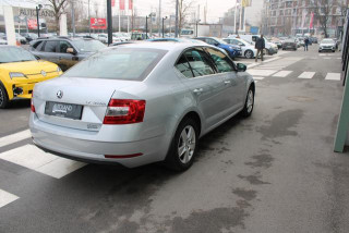 Škoda Octavia 2.0 TDI STYLE DSG 