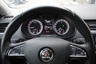 Škoda Octavia 2.0 TDI STYLE DSG 