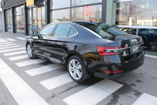 Škoda Superb 2.0 TDI STYLE DSG 