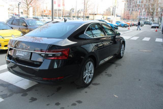 Škoda Superb 2.0 TDI STYLE DSG 