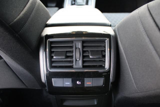 Škoda Superb 2.0 TDI STYLE DSG 