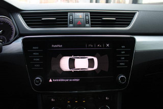 Škoda Superb 2.0 TDI STYLE DSG 