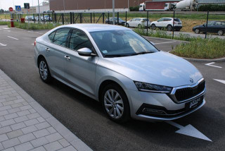 Škoda Octavia 2.0 TDI AMBITION DSG 