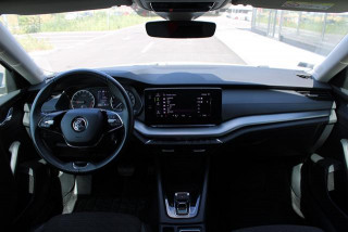 Škoda Octavia 2.0 TDI AMBITION DSG 