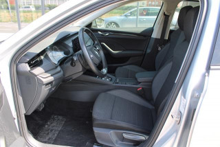 Škoda Octavia 2.0 TDI AMBITION DSG 