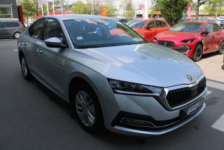 Škoda Octavia 2.0 TDI AMBITION DSG 