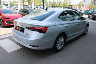 Škoda Octavia 2.0 TDI AMBITION DSG 