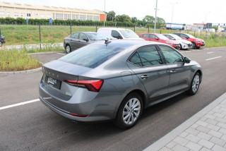 Škoda Octavia 2.0 TDI AMBITION DSG 