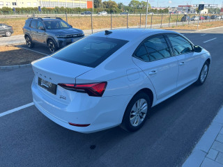 Škoda Octavia A8 AMBITION 2.0 DSG 