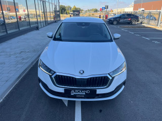 Škoda Octavia A8 AMBITION 2.0 DSG 