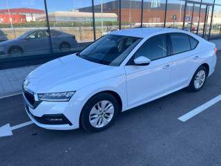 Škoda Octavia A8 AMBITION 2.0 DSG 