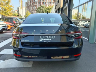 Škoda Superb 2.0 TDI Style DSG 4x4