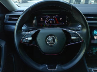 Škoda Superb 2.0 TDI Style DSG 4x4