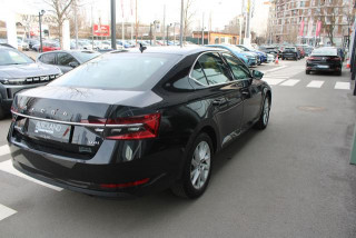 Škoda Superb 2.0 TDI AMBITION 4X4 DSG 
