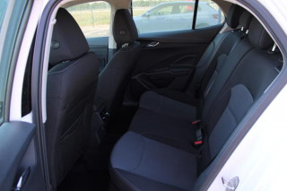 Škoda Fabia 1.0 Essence TNG 