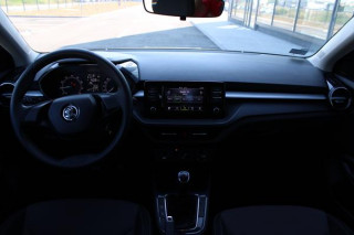 Škoda Fabia 1.0 Essence TNG 