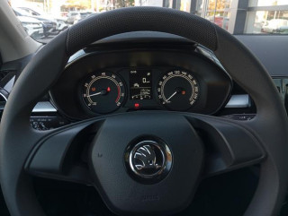 Škoda Fabia 1.0 Essence TNG