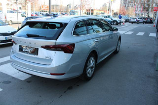 Škoda Octavia 2.0 TDI STYLE DSG 