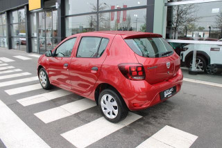 Dacia Sandero 1.2 Essential 
