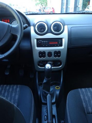 Dacia Sandero 1.4 Black Line 