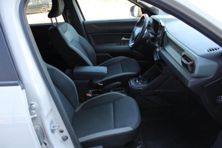 Dacia Duster 1.6 E-TECH HYB. AUT 