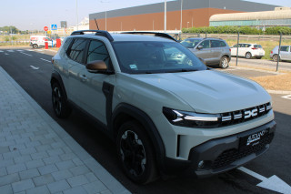 Dacia Duster 1.6 E-TECH HYB. AUT 