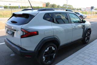 Dacia Duster 1.6 E-TECH HYB. AUT 
