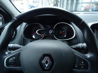 Renault Clio TCE 120 EDC Intens 