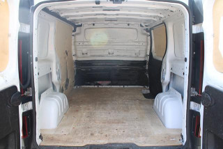 Renault Trafic 2.0 dCi 
