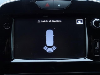 Renault Clio 1.5 dCi INTENS EDC 