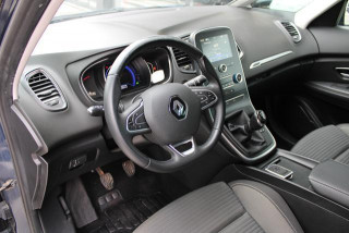 Renault Scenic 1.8 dCi 