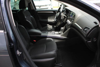 Renault Megane 1.5 dCi EDC 