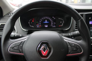 Renault Megane 1.5 dCi EDC 