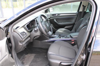 Renault Megane 1.5 dCi EDC 