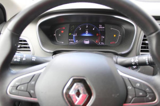 Renault Megane 1.5 dCi EDC 