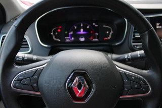 Renault Megane 1.5 dCi EDC 