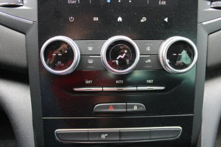 Renault Megane 1.5 dCi EDC 