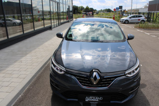 Renault Megane 1.5 dCi EDC 