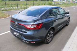 Renault Megane 1.5 dCi EDC 