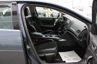 Renault Megane 1.5 dCi Intens EDC 