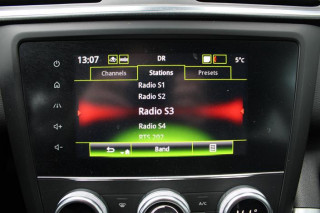 Renault Kadjar 1.3 tCe Intens EDC 