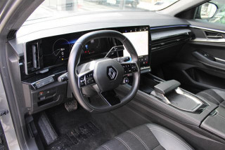 Renault Austral 1.3 tCe Hybrid DCT 