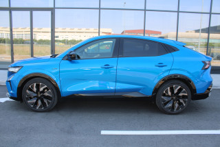 Renault Rafale 1.2 E-Tech Hybrid 