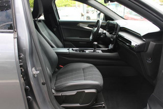 Renault Austral 1.3 tCe Hybrid 