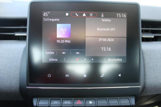 Renault Clio 1.6 E-tech Hybrid 