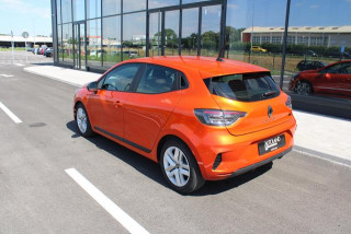Renault Clio 1.6 E-tech Hybrid 