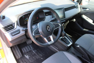 Renault Clio 1.6 E-tech Hybrid 